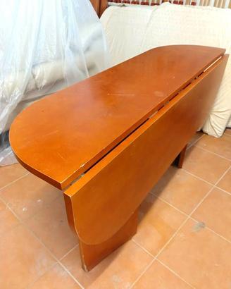 Tavolo pieghevole a mezzaluna