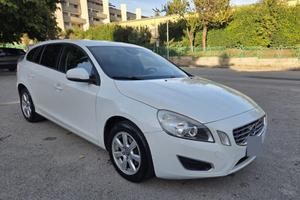 volvo v60 sw 2.0 diesel d3 2011 cambio automatico