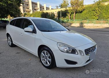 volvo v60 sw 2.0 diesel d3 2011 cambio automatico