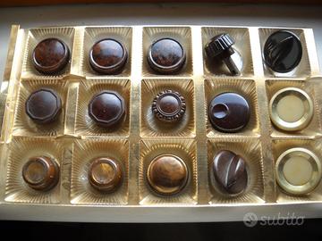 Manopole per radio d'epoca di vari tipi