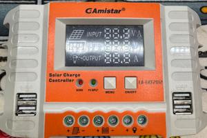 Regolatore di carica per pannello solare