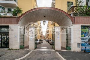 Appartamento a Roma Via Tuscolana 2 locali