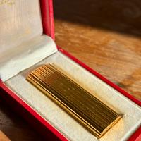 Accendino Le Must de Cartier placcato oro
