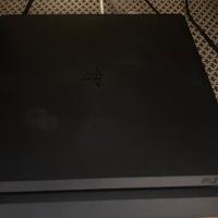 Ps4 + 4 giochi + 2 controller