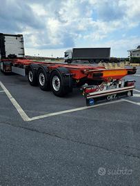 semirimorchio portacontainer