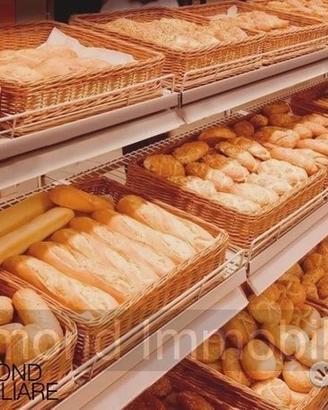 ATTIVITà COMMERCIALE PANIFICIO SALUMERIA A MASCALI