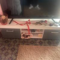 Mobile moderno portatv