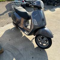 PEZZI DI RICAMBIO VESPA GRANTURISMO 200 GT 2004