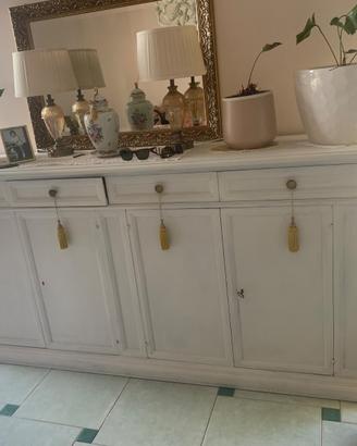 Credenza e libreria in legno