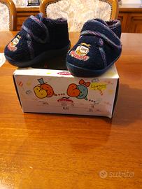 Pantofole / scarpe da bambino