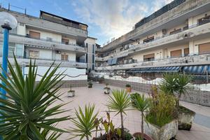 3 LOCALI A CALVIZZANO