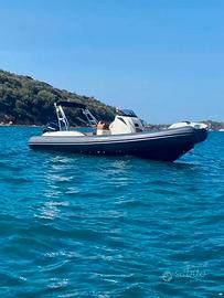 2024 Gommone BSC 85 Deluxe, solo 70 ore di navigaz