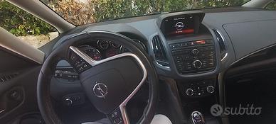 Opel Zafira 2015 