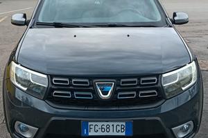 Dacia Sandero Stepway 2017 1.5 Dci 112000 Km Full.