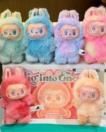 Peluche morbido e coccoloso