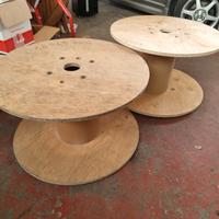 2 Bobine legno per tavolo/giardino arredamento 