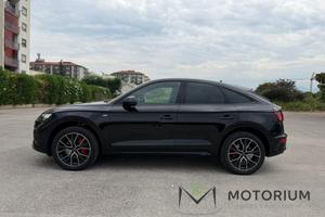 Audi Q5 Sportback 40 2.0 tdi mhev 12V S line Plus