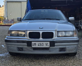 BMW 318is