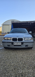 BMW 318is