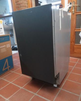 Lavastoviglie Ariston incasso 