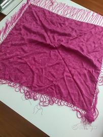 Sciarpa fucsia in seta