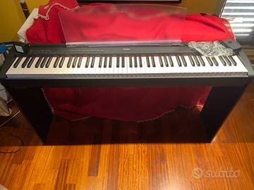 PIANOFORTE DIGITALE YAMAHA P-95B/P-95S