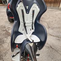 seggiolino bici con sgancio rapido e portapacchi