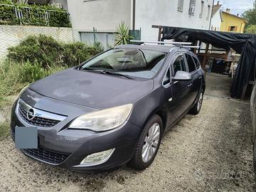 OPEL ASTRA STATION WAGON 1.7 TURBO DIESEL COSMO