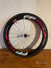 Ruote in carbonio FFWD profilo 58mm