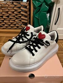 Scarpe Moschino