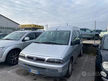 FIAT Scudo 2.0 JTD (109 CV) Combi 8 posti EL