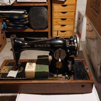 Macchina da cucire Singer Vecchia