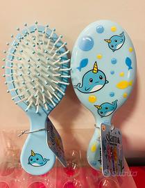 Spazzolina per capelli / azzurra Delfino