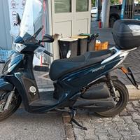 Kymco new people S200