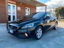 volvo-v40-cross-country-d2-1-6-115cv-garantita