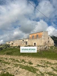 Bivio Realmonte Casale 500Mq Con 2 Ettari Terreno