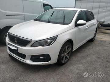 Peugeot 308..2019 ..ricambi.