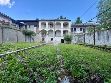 CASA SEMINDIPENDENTE A MORANSENGO
