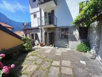 Appartamento di 142 m² con 2 locali a Nesso