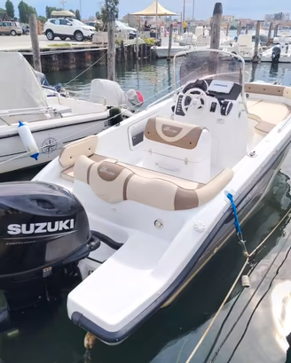 barca brube burano  con suzuki 115