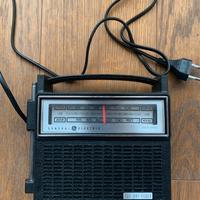Radio Portatile vintage General Electric EE7-2810G