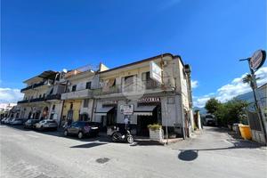 MULTILOCALE A SANTA MARIA LA CARITÀ