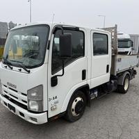 Isuzu doppia cabina e ribaltabile trilaterale