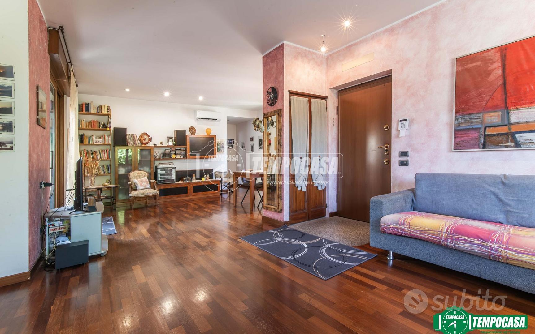 House in Cerro Maggiore, Cantalupo - Altro