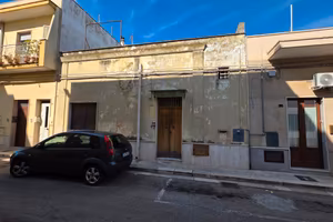 Abitazione indipendente da ristrutturare