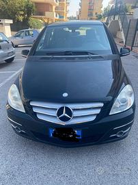 Mercedes classe b180