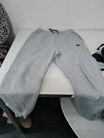 pantaloni tec nike 