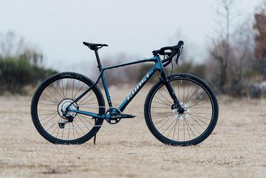 Gravel Ghost ASKET CF Full Party - Premium bike