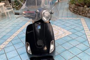 Piaggio Vespa 50 LX - 2009