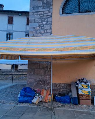 ombrellone x mercato o giardino